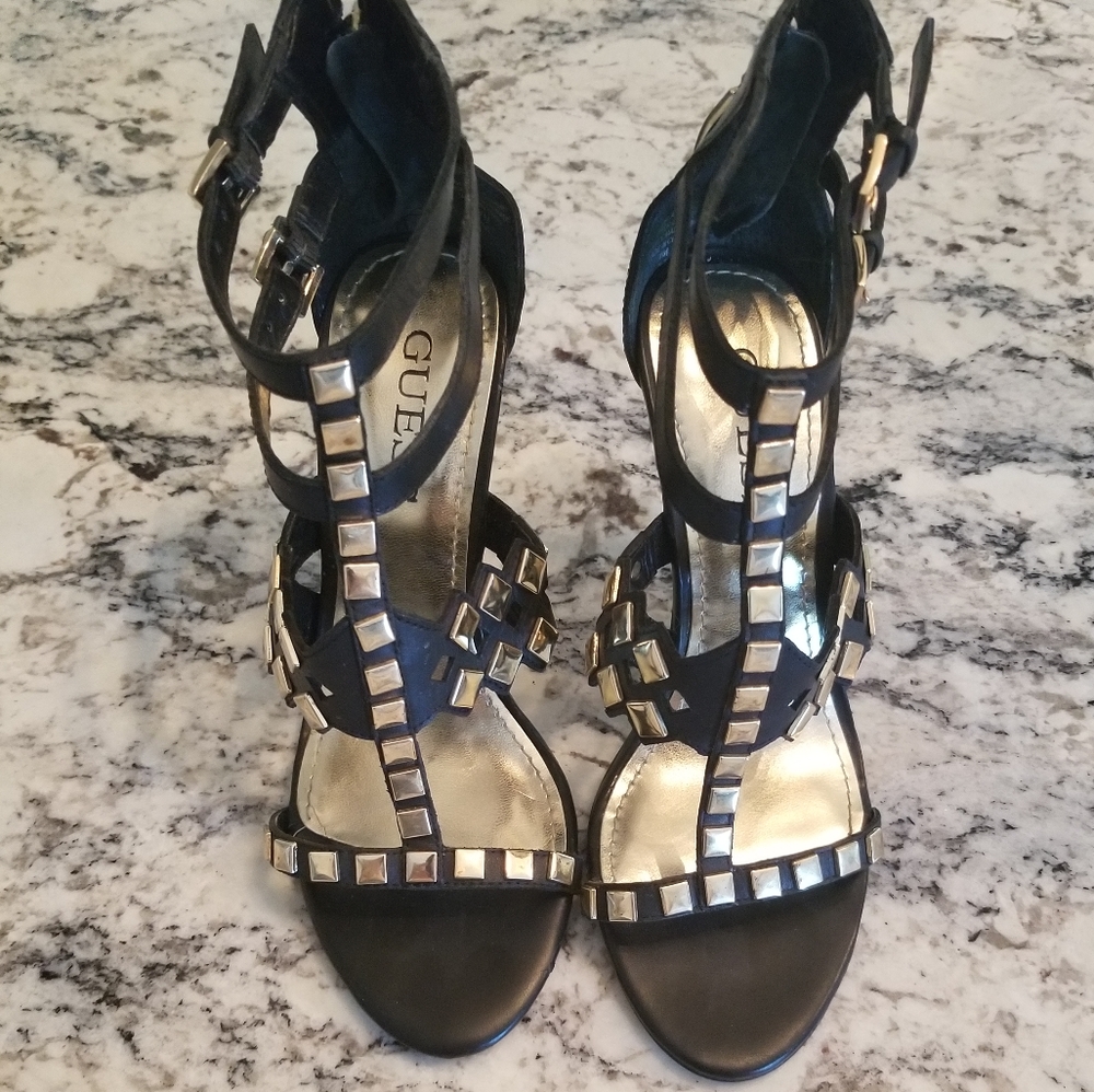 Guess Black & Gold Gladiator Heels Size 7